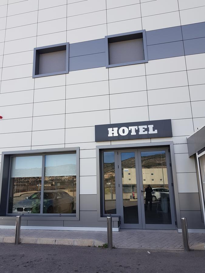 Hotel Onil Exterior photo